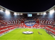 九游娱乐官方-劳塔罗一锤定音，里昂压哨绝杀拉齐奥演绎欧冠经典之夜