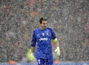 九游娱乐官方-从墨尔本到马德里，阿尔卡拉斯戴杯险胜背后的澳网启示与纪录刷新之路