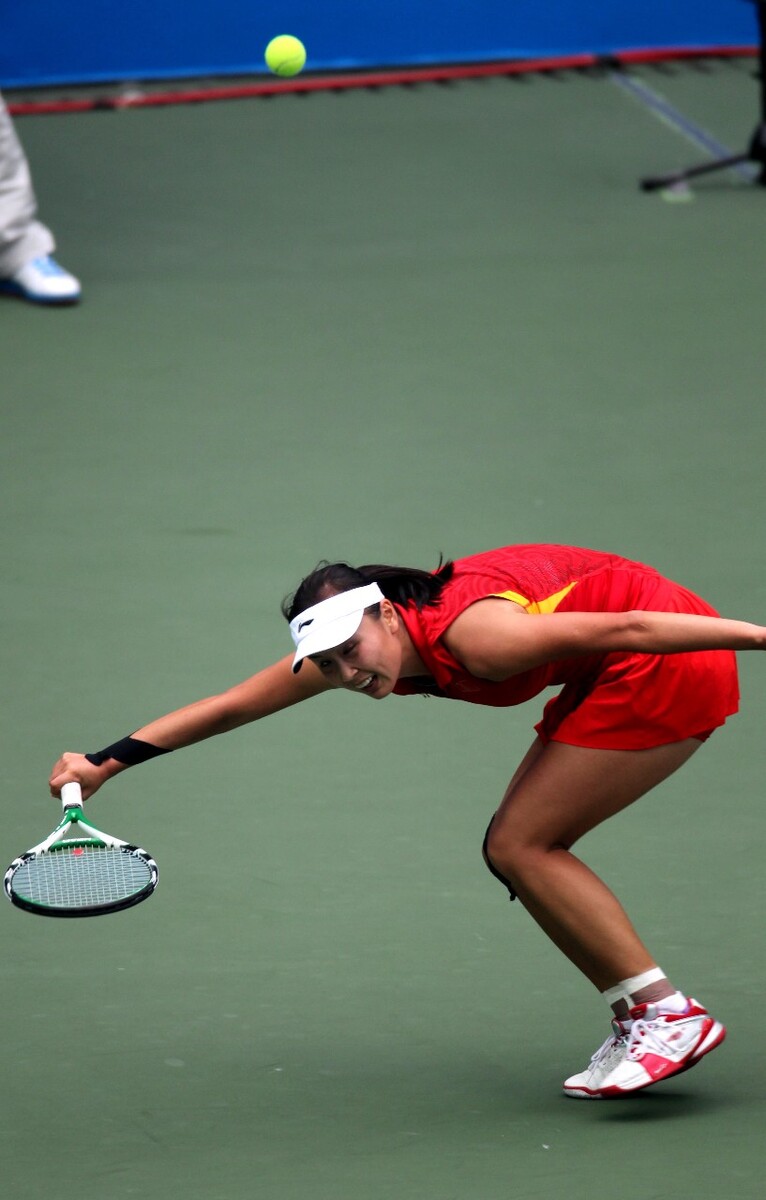 日本羽毛球队力克韩国羽毛球队，辛杜高光表现的简单介绍