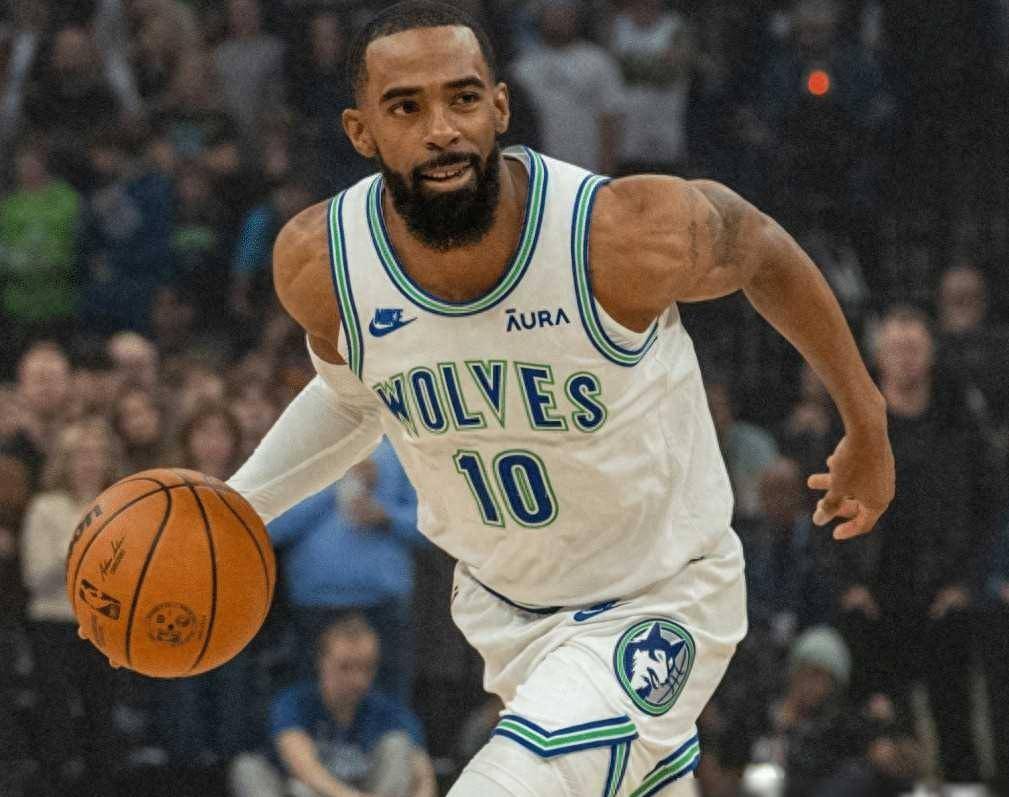 关于灰熊遭遇失利,康利表现不及预期的信息 关于灰熊遭遇失利,康利表现不及预期的信息