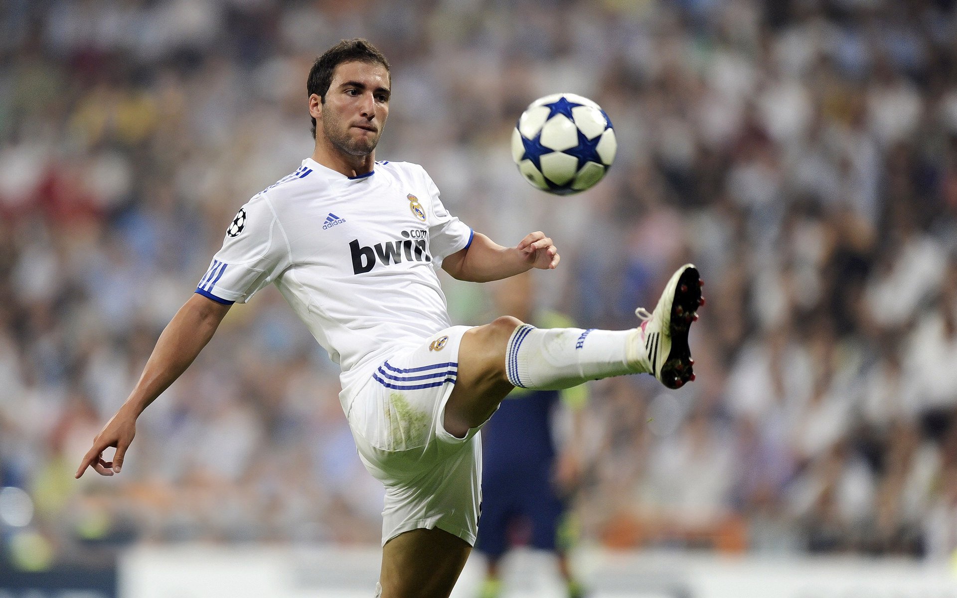 迪马利亚关键进球定乾坤，伊拉克力克马赛