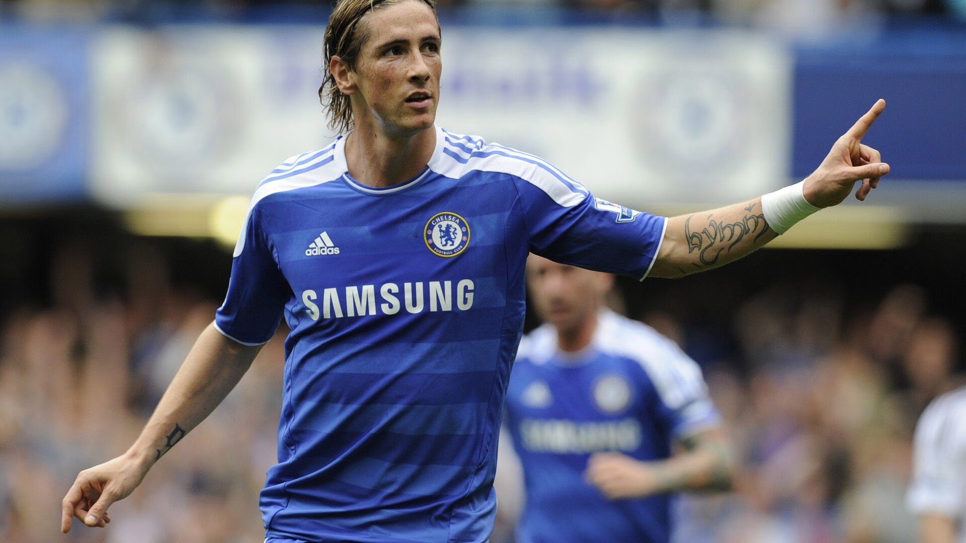 步行者淘汰篮网，爱德华兹点燃赛场，宣告新时代的序章